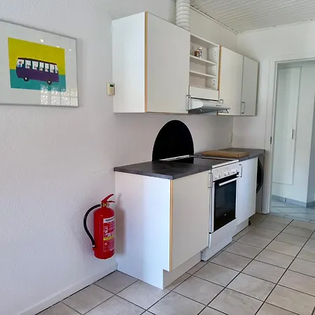 With Wifi, Close To Center, And Forrest Apartamento