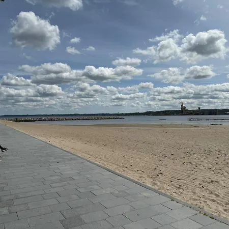 With Wifi, Close To Center, And Forrest * Aabenraa