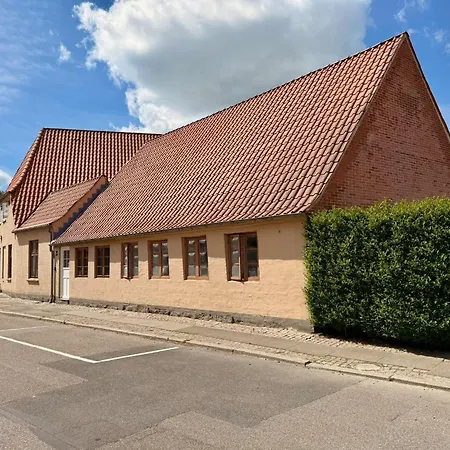 Apartamento With Wifi, Close To Center, And Forrest Aabenraa