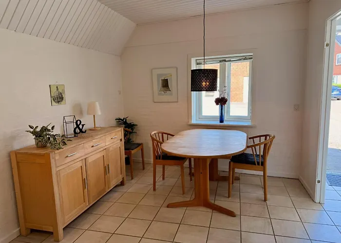 Apartamento With Wifi, Close To Center, And Forrest Aabenraa