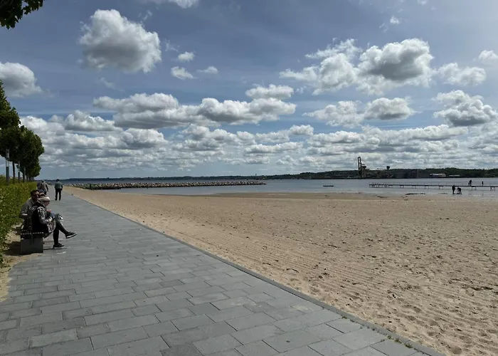 With Wifi, Close To Center, And Forrest * Aabenraa